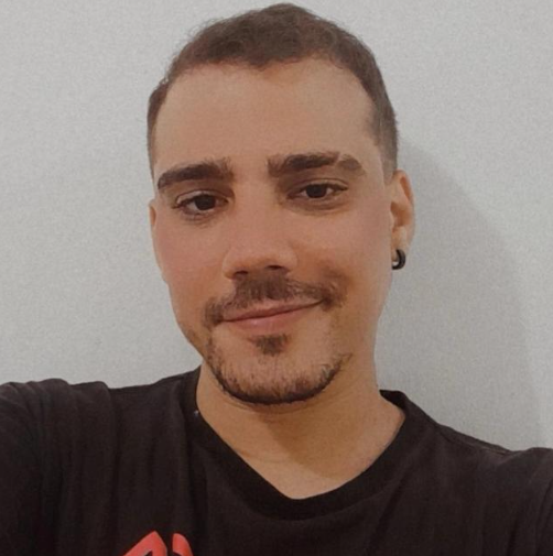 Ramon de Araújo Souza comenta sobre sua paixão pelo rock 