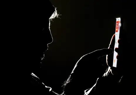 Brasília/DF, 19/01/2024, Golpes feitos pelo telefone celular. Foto: Joedson Alves/Agência Brasil