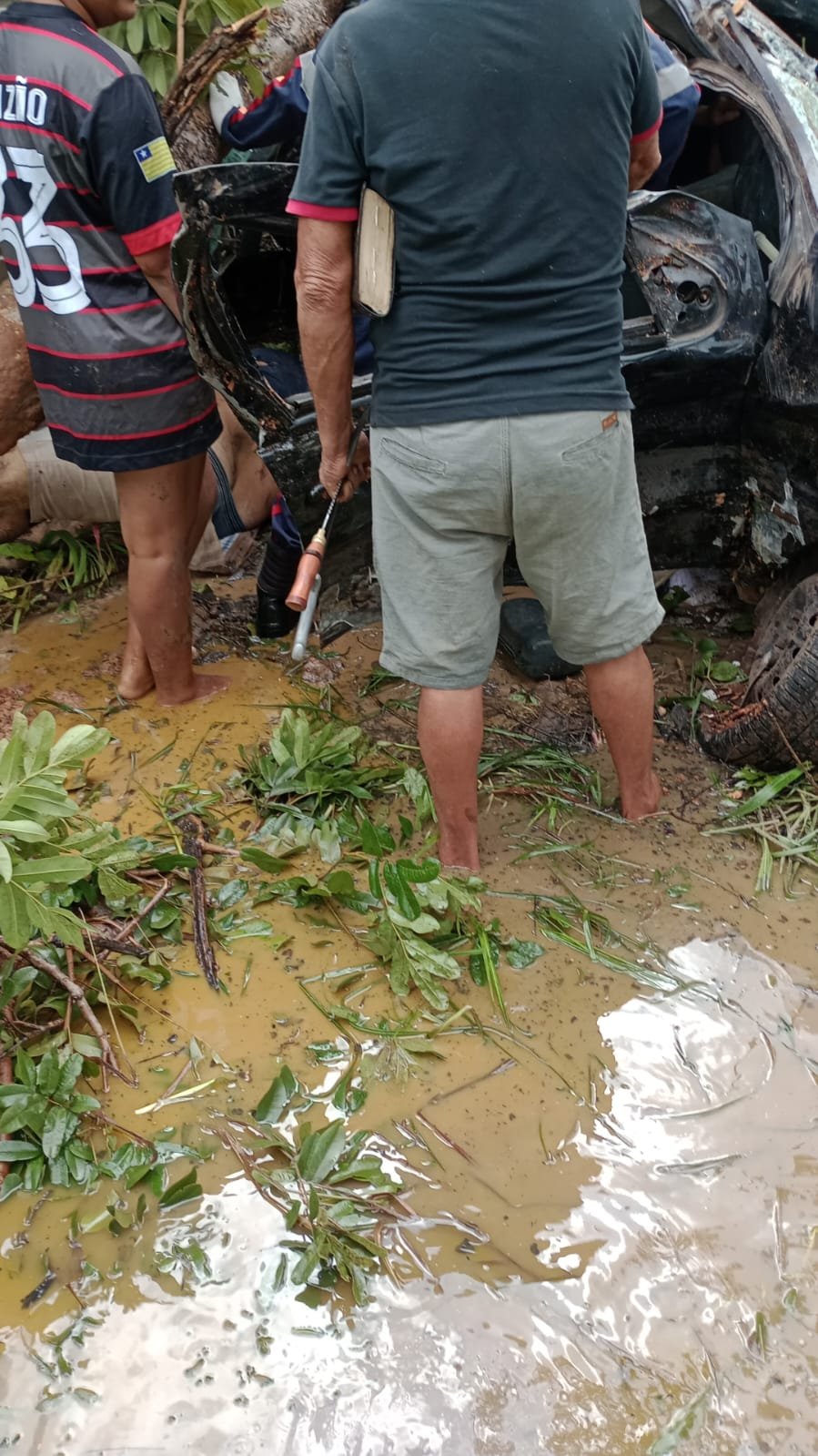 tio e sobrinha morrem em acidente