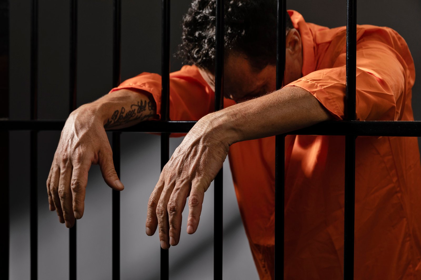 Justiça determina redução de 159 presos em penitenciária superlotada no Piauí